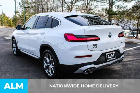 More photos of 2024 BMW X4 xDrive30i at ALM Mall of Georgia, GA