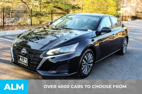 Photos of 2024 Nissan Altima 2.5 SV for sale in Buford, GA at ALM Mall of Georgia