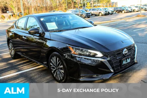 More photos of 2024 Nissan Altima 2.5 SV at ALM Mall of Georgia, GA