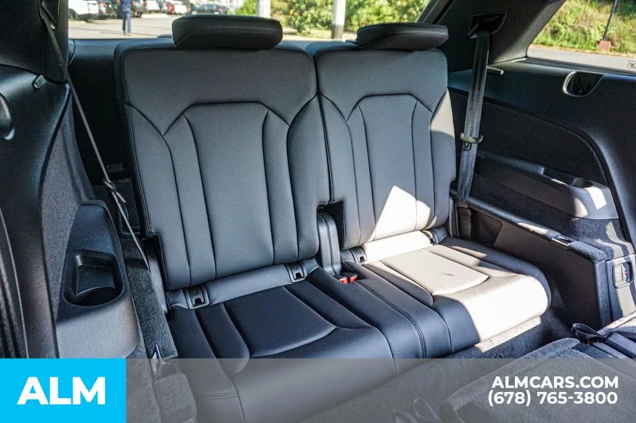 2025 Audi Q7 Premium Plus - Photo 23