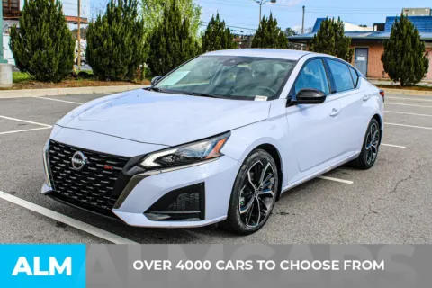 Photos of 2025 Nissan Altima 2.5 SR for sale in Buford, GA at ALM Mall of Georgia