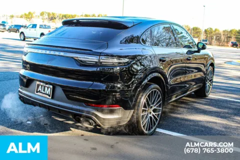 More photos of 2023 Porsche Cayenne Coupe Platinum Edition at ALM Mall of Georgia, GA