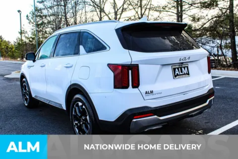 More photos of 2024 Kia Sorento S at ALM Mall of Georgia, GA