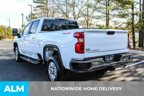 More photos of 2025 Chevrolet Silverado 2500HD LT at ALM Mall of Georgia, GA