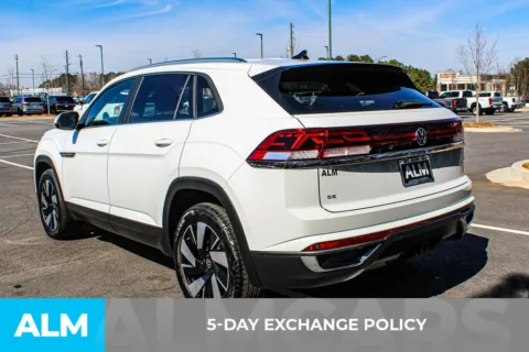 More photos of 2024 Volkswagen Atlas Cross Sport 2.0T SE w/Technology at ALM Mall of Georgia, GA