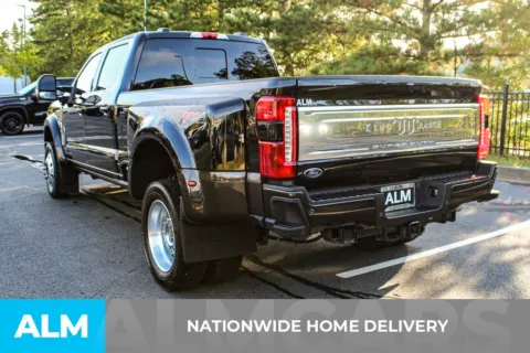 More photos of 2024 Ford F-450SD King Ranch at ALM Mall of Georgia, GA
