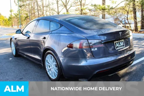 More photos of 2021 Tesla Model S Long Range at ALM Mall of Georgia, GA