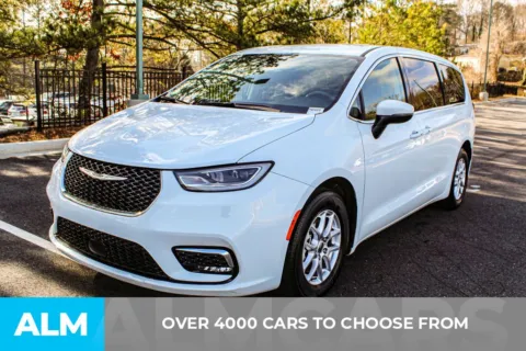 Photos of 2023 Chrysler Pacifica Touring L for sale in Buford, GA at ALM Mall of Georgia