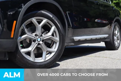 Photos of 2025 BMW X4 xDrive30i for sale in Buford, GA at ALM Mall of Georgia