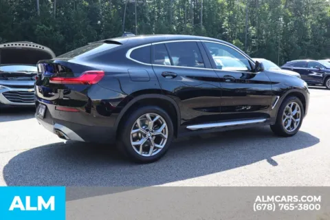 More photos of 2025 BMW X4 xDrive30i at ALM Mall of Georgia, GA