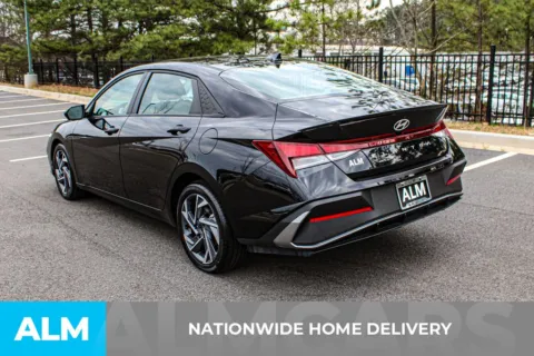 More photos of 2025 Hyundai Elantra SEL Sport at ALM Mall of Georgia, GA