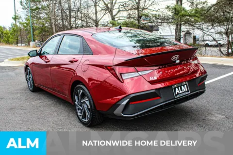 More photos of 2025 Hyundai Elantra SEL Sport at ALM Mall of Georgia, GA