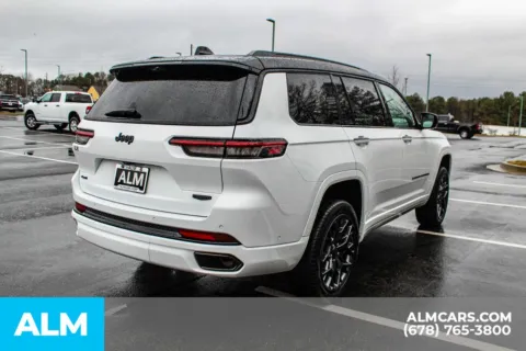 More photos of 2024 Jeep Grand Cherokee L Summit at ALM Mall of Georgia, GA