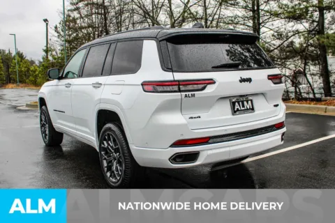 More photos of 2024 Jeep Grand Cherokee L Summit at ALM Mall of Georgia, GA