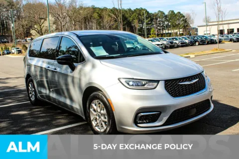 Another view of 2024 Chrysler Pacifica Touring L for sale in Buford, GA at ALM Mall of Georgia