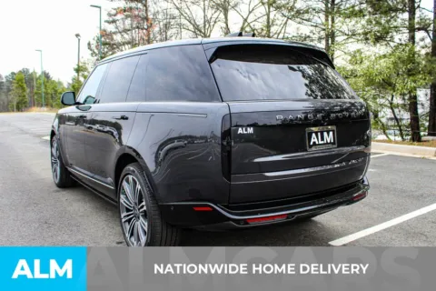 More photos of 2023 Land Rover Range Rover SE at ALM Mall of Georgia, GA