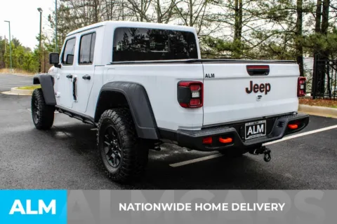 More photos of 2023 Jeep Gladiator Mojave at ALM Mall of Georgia, GA