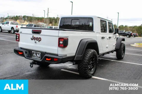 More photos of 2023 Jeep Gladiator Mojave at ALM Mall of Georgia, GA