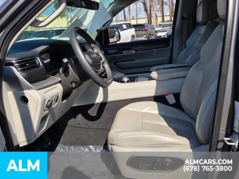 More photos of 2023 Jeep Wagoneer L Series III at ALM Mall of Georgia, GA