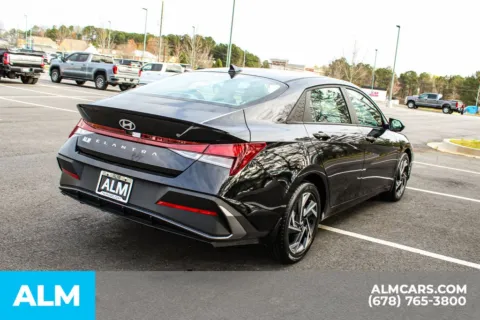 More photos of 2025 Hyundai Elantra SEL Sport at ALM Mall of Georgia, GA