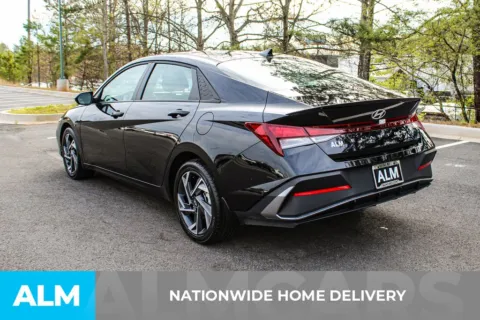 More photos of 2025 Hyundai Elantra SEL Sport at ALM Mall of Georgia, GA