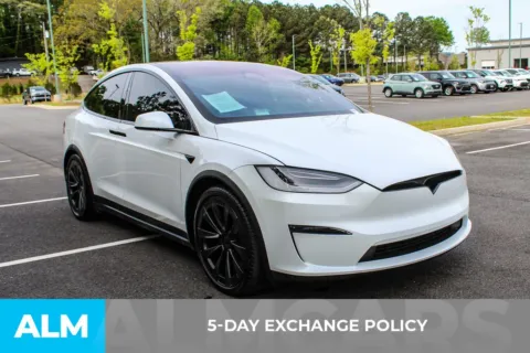 More photos of 2023 Tesla Model X Standard Range at ALM Mall of Georgia, GA