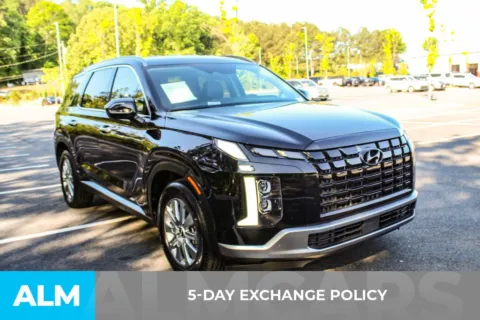 More photos of 2025 Hyundai Palisade SEL at ALM Mall of Georgia, GA