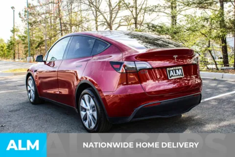 More photos of 2024 Tesla Model Y Long Range at ALM Mall of Georgia, GA