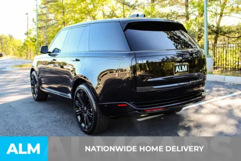 More photos of 2025 Land Rover Range Rover SE at ALM Mall of Georgia, GA