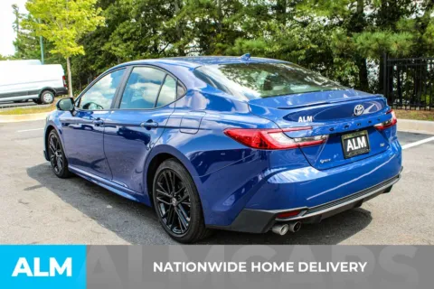 More photos of 2025 Toyota Camry SE at ALM Mall of Georgia, GA