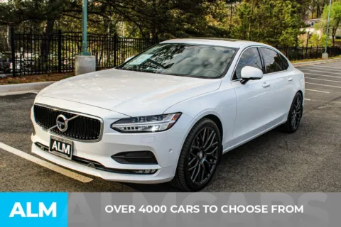 Photos of 2018 Volvo S90 T5 Momentum for sale in Buford, GA at ALM Mall of Georgia