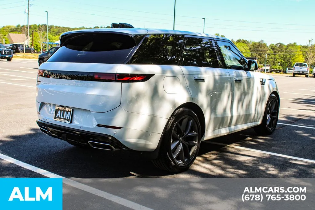 2025 Land Rover Range Rover Sport 7