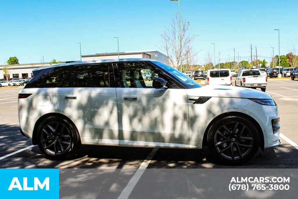 2025 Land Rover Range Rover Sport 10