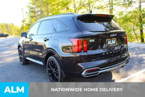 More photos of 2022 Kia Sorento SX at ALM Mall of Georgia, GA