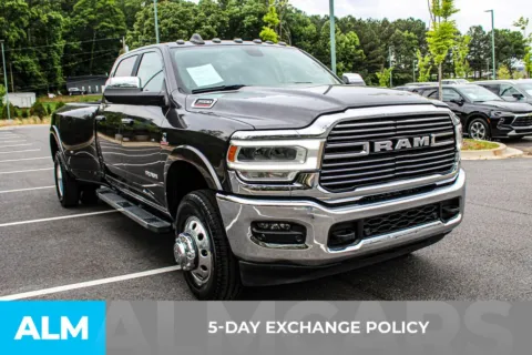 More photos of 2022 Ram 3500 Laramie at ALM Mall of Georgia, GA