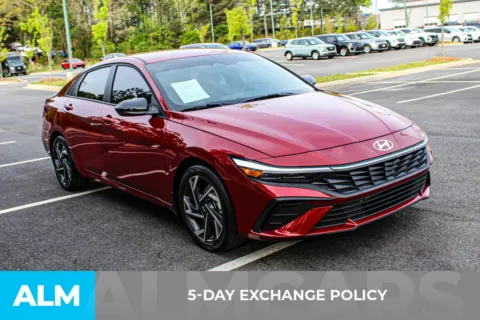 More photos of 2025 Hyundai Elantra SEL Sport at ALM Mall of Georgia, GA