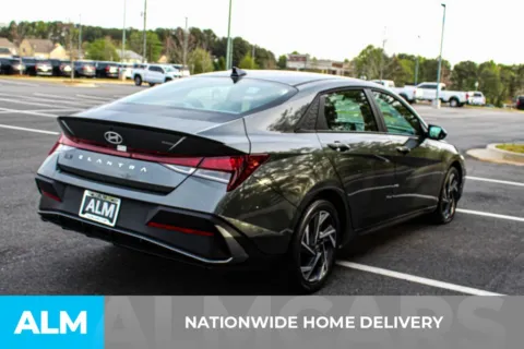 More photos of 2025 Hyundai Elantra SEL Sport at ALM Mall of Georgia, GA
