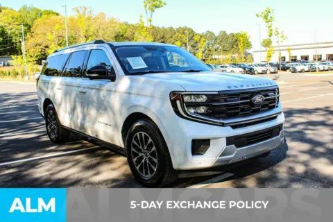More photos of 2025 Ford Expedition Max Platinum at ALM Mall of Georgia, GA