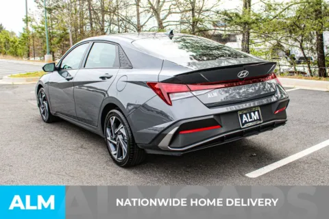 More photos of 2025 Hyundai Elantra SEL Sport at ALM Mall of Georgia, GA