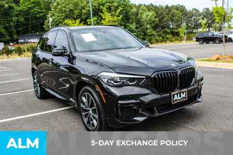 More photos of 2022 BMW X5 xDrive40i at ALM Mall of Georgia, GA