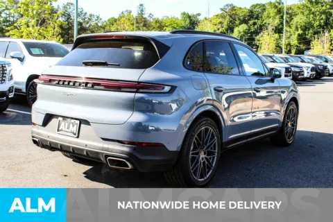 More photos of 2024 Porsche Cayenne at ALM Mall of Georgia, GA
