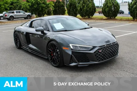 More photos of 2020 Audi R8 5.2 at ALM Mall of Georgia, GA