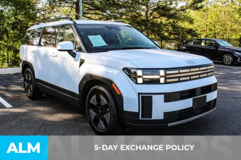 More photos of 2025 Hyundai Santa Fe Hybrid SEL at ALM Mall of Georgia, GA