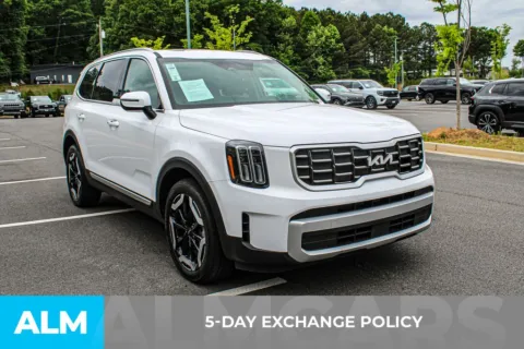 More photos of 2025 Kia Telluride S at ALM Mall of Georgia, GA