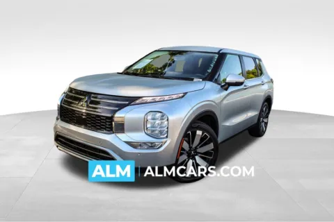 Silver 2025 Mitsubishi Outlander SE for sale in Buford, GA