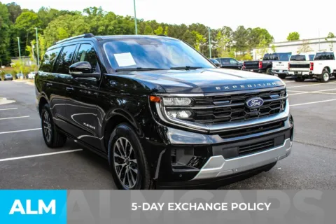 More photos of 2025 Ford Expedition Platinum at ALM Mall of Georgia, GA