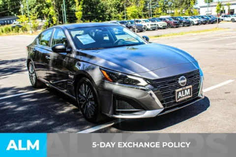 More photos of 2025 Nissan Altima 2.5 SV at ALM Mall of Georgia, GA