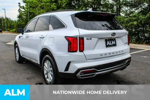 More photos of 2021 Kia Sorento SX at ALM Mall of Georgia, GA