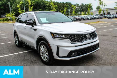 More photos of 2021 Kia Sorento SX at ALM Mall of Georgia, GA