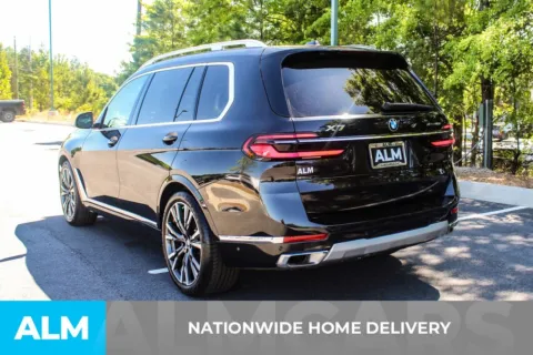 More photos of 2023 BMW X7 xDrive40i at ALM Mall of Georgia, GA